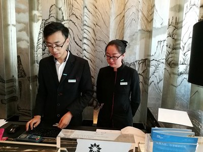 酒店管理专业现代学徒制项目 校企融合助力学徒跟岗学习